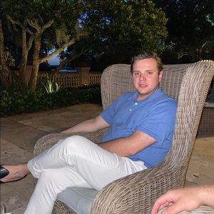 Meet your Posher, Lee